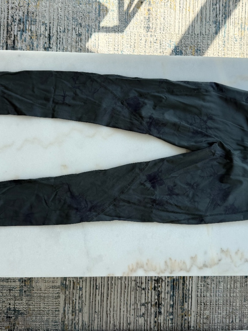 Alphalete Surface Pocket Leggings in tie dye green 29.5 in inseam - Picture 11 of 14